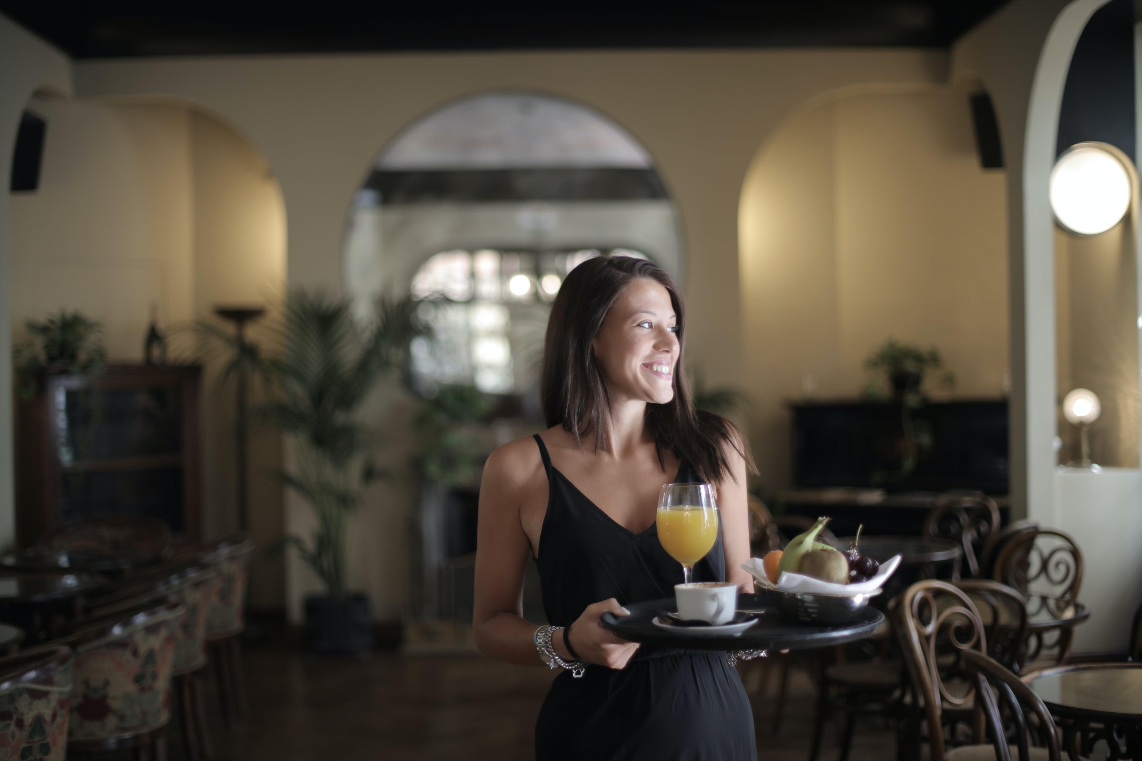 Przytulne kawiarnie i restauracje blisko gdańskich hoteli i hosteli